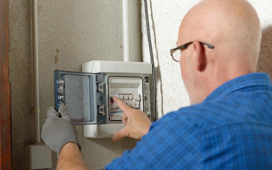 activité électricien Colombes